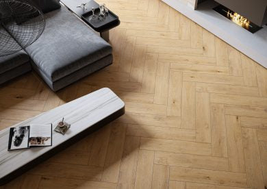 Cerrad Listria Miele 17,5x80 G1 ułożenie na podłodze salon
